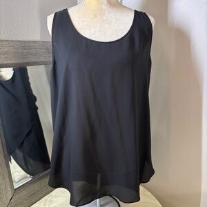 Banana Republic Black Relaxed Tank Top with sheet detailing and layered in back